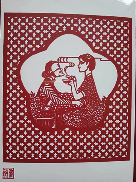 （婆媳情）单色剪纸52x38cm.jpg